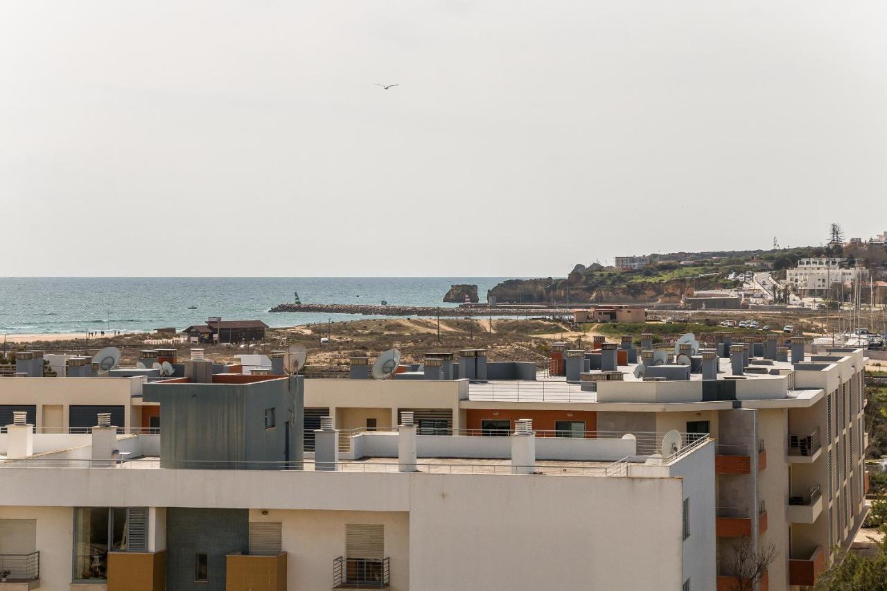 Frida's House In Meia Praia Beach Apartamento *